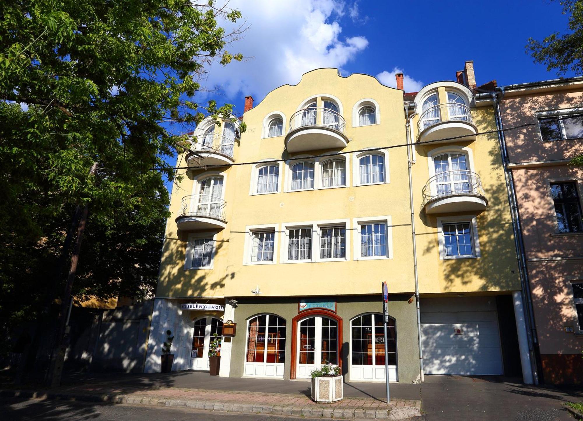 Hotel Wesselényi Győr Exterior foto